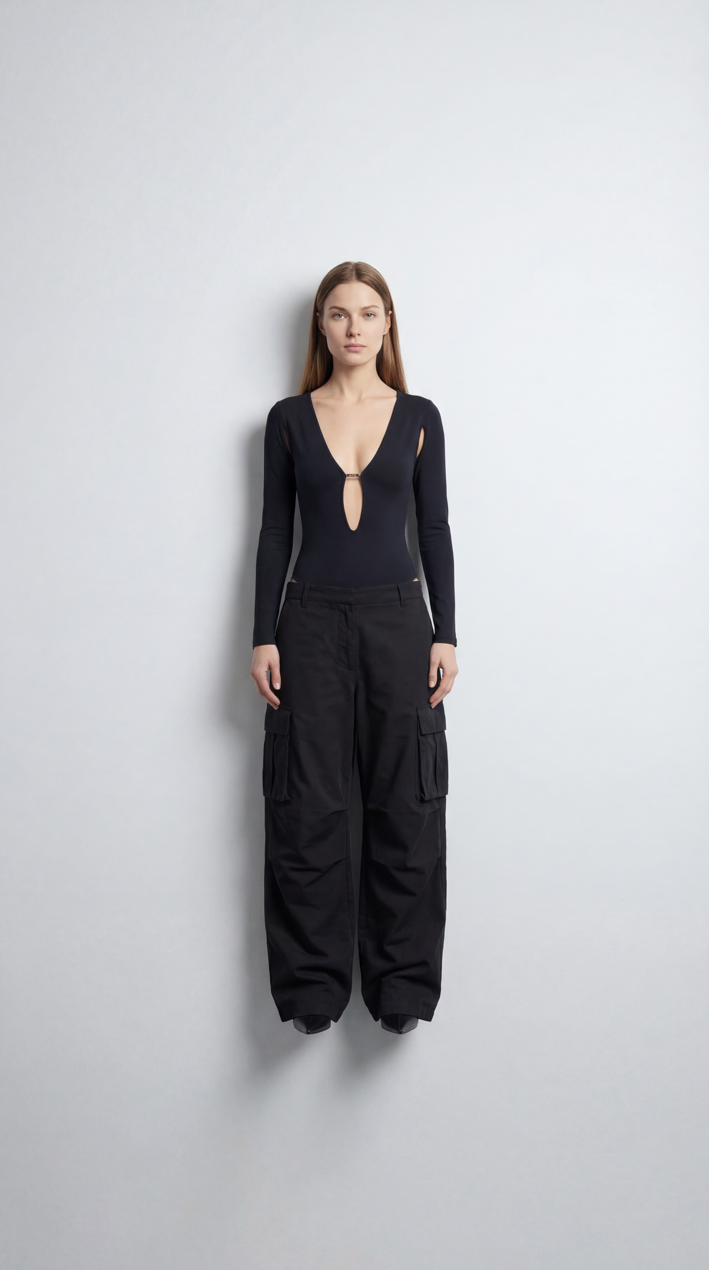 Derin V Yaka Bodysuit